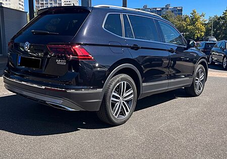 VW Tiguan Allspace Volkswagen 2.0 TSI 220PS DSG 4M Highl. Offr