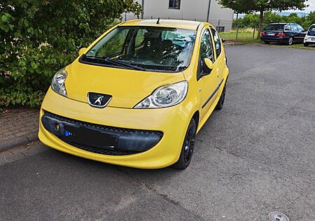 Peugeot 107 Fahrbereit mit Tüv 9/25
