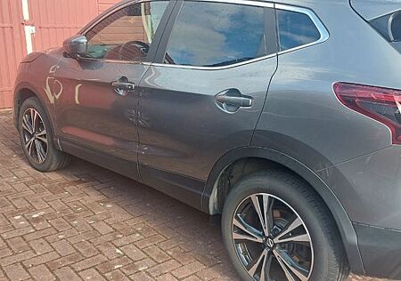 Nissan Qashqai 1.3 DIG-T 160PS N-CONNECTA N-CONNECTA