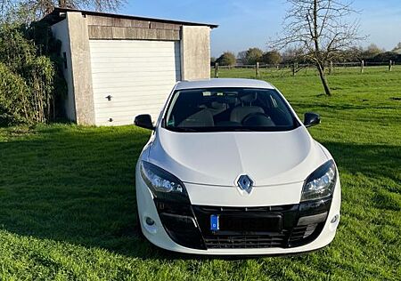 Renault Megane Coupé Emotion 1.6 16V 110 Emotion