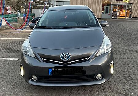 Toyota Prius + 1.8-l-VVT-i -