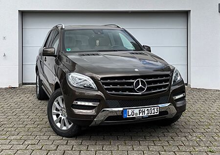 Mercedes-Benz ML 350 ML350d 3.0 CDI BlueTEC 4Matic TEMPOMAT/KLIMA/AHK