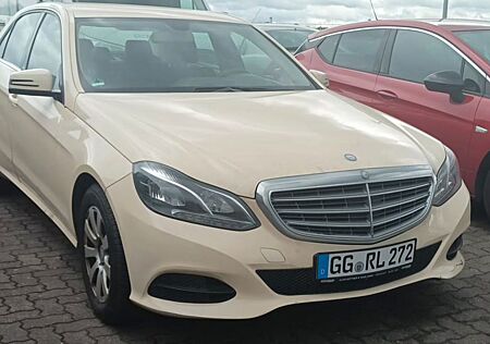 Mercedes-Benz E 200 BlueTEC -