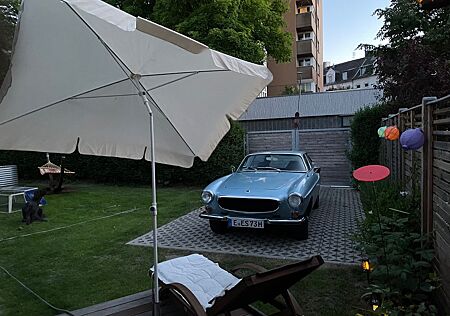 Volvo P1800 ES. RHD