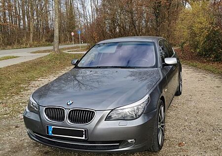 BMW 525xi - Automatik - TÜV neu - 6.300 € (VB)