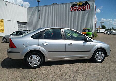 Ford Focus TDCI SEDAN 84000 KM AUT TÜV 11.26 KLIMAANL