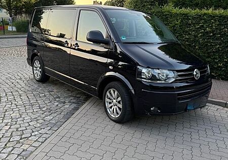 VW T5 Multivan Volkswagen 7sitz. Neue Motor neue Turbo Top zus