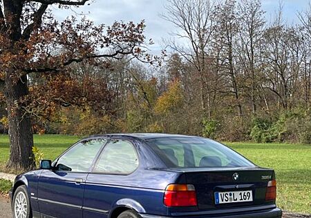 BMW 316i Compact -