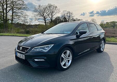 Seat Leon ST FR DSG, Allw.,Scheckheft,CarPlay,KeyLess