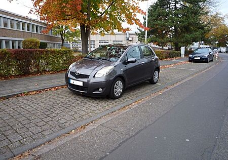 Toyota Yaris 1,33-l-Dual-VVT-i Multimode Life Euro 5