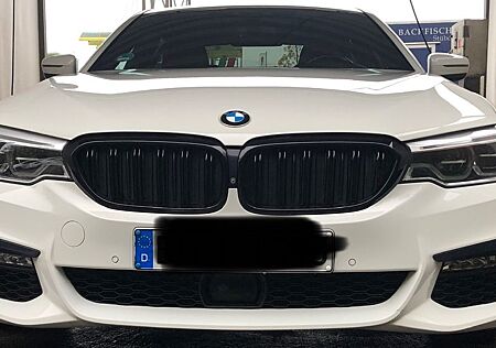 BMW 530i AUT M-Paket,DA+,PA+, Fernstart,360-Kamera