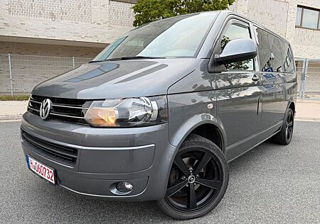 VW T5 Multivan Volkswagen SPECIAL / 140PS / 1.HAND / 7SITZER