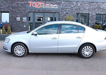 VW Passat Volkswagen Lim. Comfortline BlueMotion