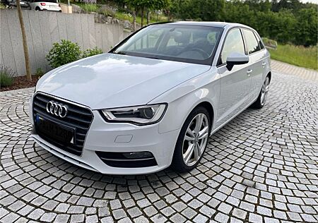 Audi A3 1.8 TFSI S tronic S line Sportback S line