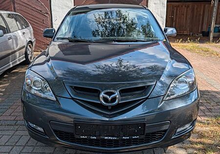 Mazda 3 1.6l 77kw sehr gepflegt und neu TÜV