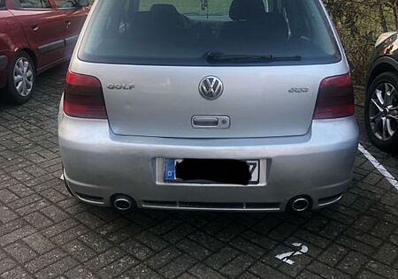 VW Golf Volkswagen TÜV neu
