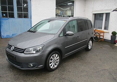 VW Touran Volkswagen Highline BMT