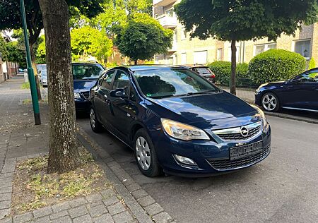 Opel Astra 1.4 ecoFLEX Kette Neu