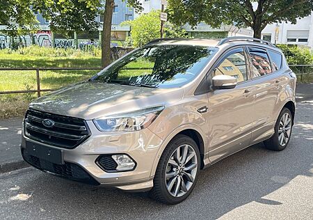 Ford Kuga ST-Line