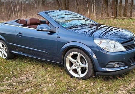 Opel Astra 1.6 ECOTEC Twin Top Edition Endless Summer