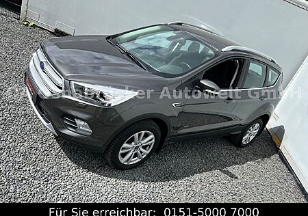 Ford Kuga 1.5 EcoBoost 4x4*182PS*Automatik*Kamera*SHZ