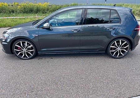 VW Golf Volkswagen 2.0 TSI GTI Performance, Steel Grey Metall