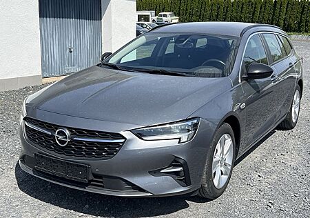Opel Insignia B Sports Tourer Business FINANZIERUNG
