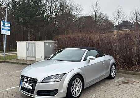 Audi TT Roadster 2.0 TFSI - 8J 200 PS