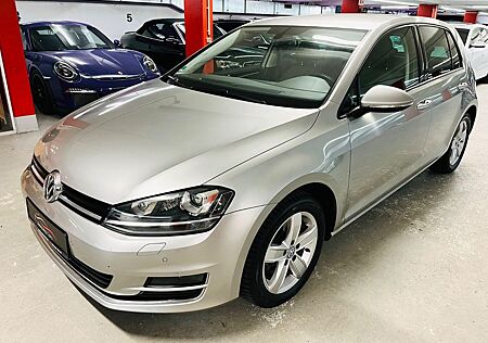 VW Golf Volkswagen VII Lim. 1.4 TSI Highline BMT Unfallfrei