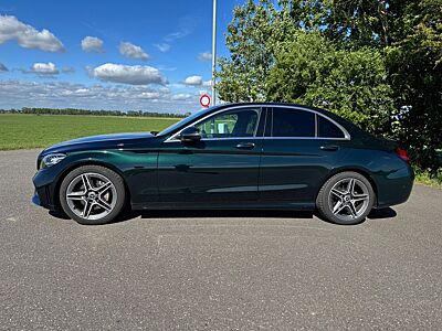 Mercedes-Benz C 220 d AMG Line | Smaragdgrün