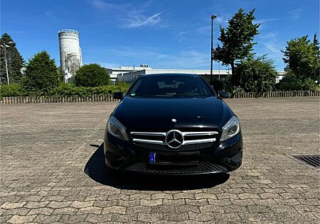 Mercedes-Benz A 200 -