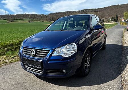 VW Polo Volkswagen IV Comfortline 1.4 TÜV 8 fach Bereift