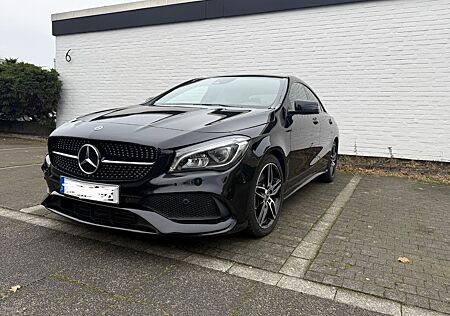 Mercedes-Benz CLA 220 CLA 220d - Coupé AMG