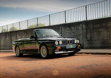 BMW M3 E30 Convertible