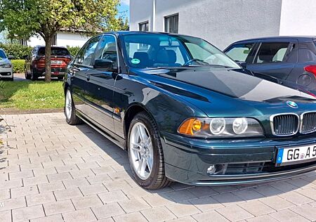 BMW 520i -