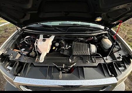 GMC Savana conversion van limited se