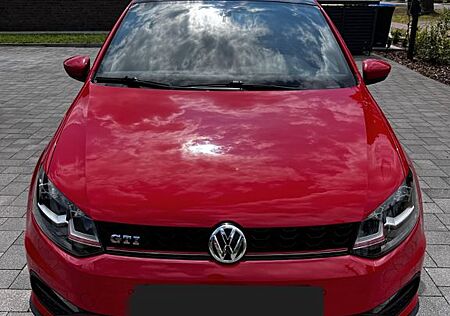 VW Polo Volkswagen 1.8 TSI DSG GTI