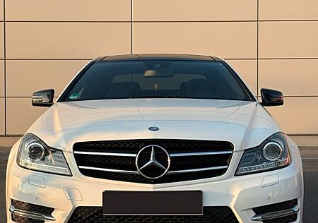Mercedes-Benz C 250 gebraucht kaufen Mercedes-Benz C 250 CDI Sport Coupé Autom. Sport