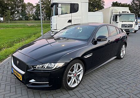 Jaguar XE 2,0 D 160 PS R-SPORT 2016 175000 km