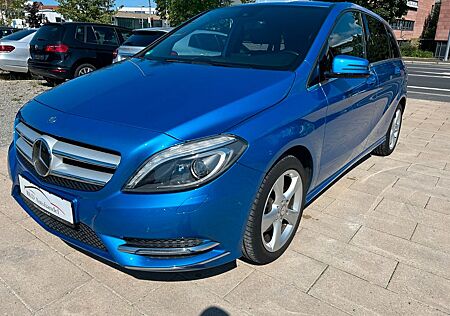 Mercedes-Benz B 180 Navi Memory SHZ Xenon 2 Hand