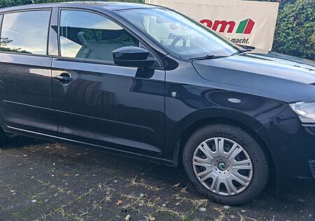 Skoda Rapid 1.6 TDI Ambition Spaceback KLIMA/SHZ/PDC