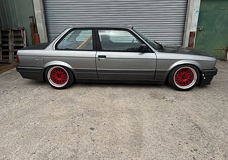 Alpina B6 BMW E30 M-Tech 2 2.8 Engine LHD