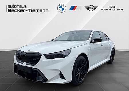 BMW M5 Limousine - UPE 156.250,- € 0,5% Versteuerung