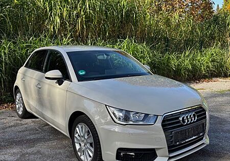 Audi A1 1.0 TFSI ultra Sportback