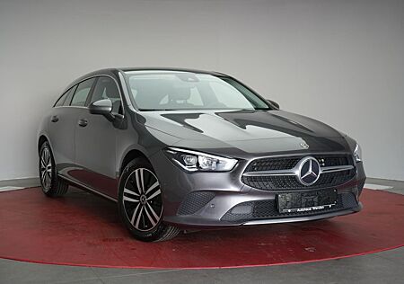 Mercedes-Benz CLA 180 Shooting Brake d 8G-DCT Navi/Temp/Lane/L