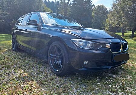 BMW 328i xDrive Touring -8 fach bereift 2.Hand