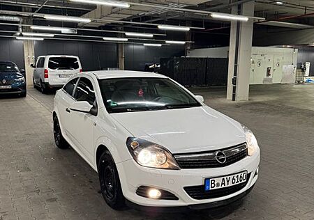 Opel Astra GTC