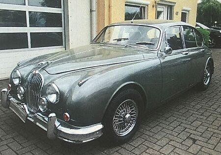 Jaguar MK II / 3,4