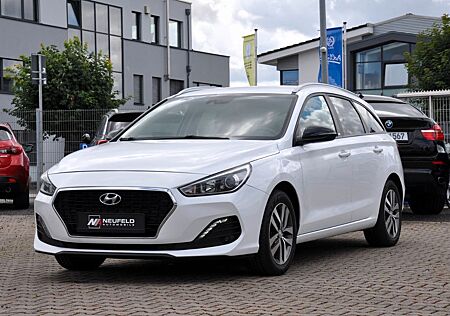 Hyundai i30 cw YES! / Kamera / Beheizbares Lenkrad