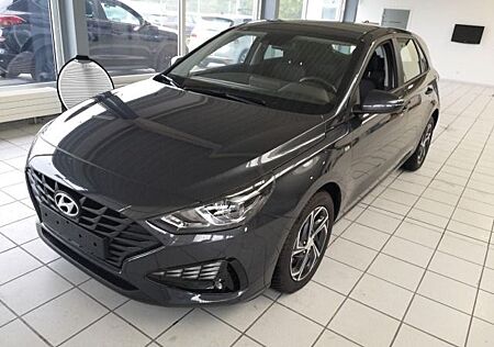 Hyundai i30 1.0 T-GDI Pure GJR/ ISOFIX/ LED